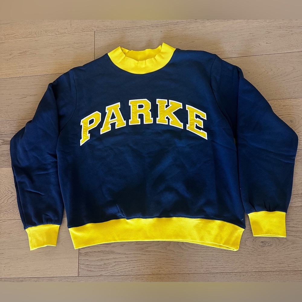NEW  Parke  Navy and Yellow Crewneck Sweater